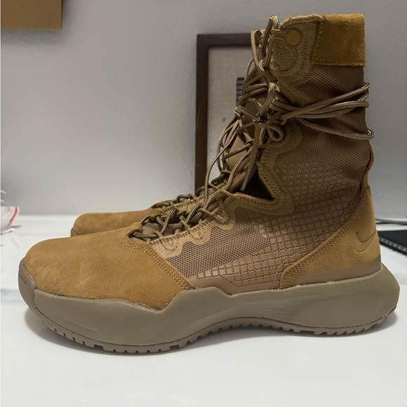Nike SFB B1
Tactical Boot - Picture 6 of 10